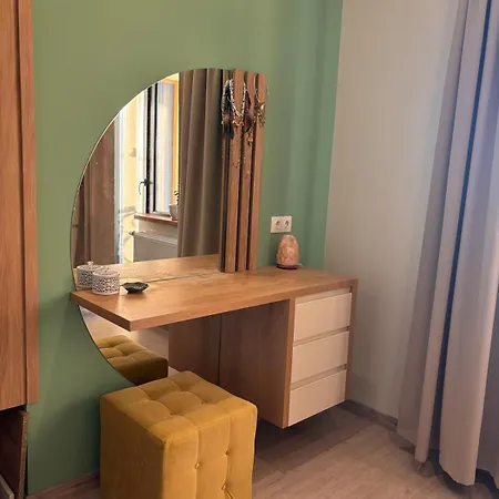 Apartamento Modern In Gated Complex With Pool